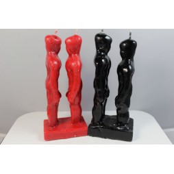 Enfrentados ( Hombre- mujer, hombre- hombre) diferentes colores