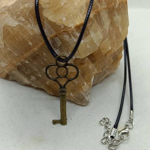 Amuleto Llave de la Suerte Hogar. (grande)