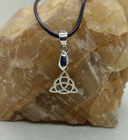 AMULETOS TRISQUEL CELTA (acero)