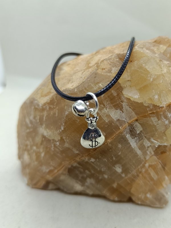 Amuleto Atrae Dinero