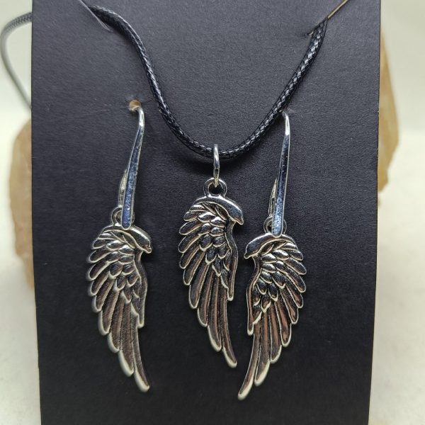 Conjunto Pendientes y colgante Alas