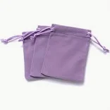 Bolsa para guardar amuletos de terciopelo morada 5 x 7 cm