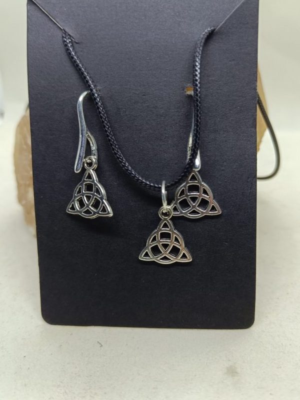 Conjunto Trisquel (acero)